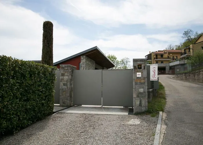 Paola's 아파트 벨지라테